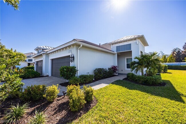 Building Photo - 2373 Ariane Dr