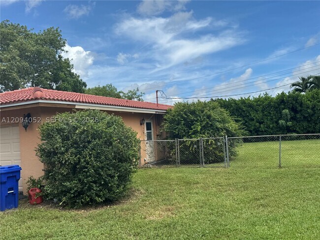 Building Photo - 8300 NW 35th St