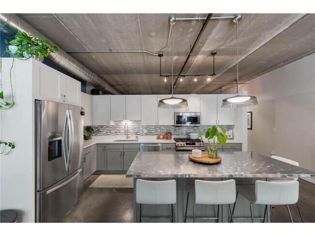 Foto del edificio - 710 N 4th St