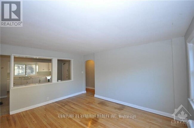 Building Photo - 151 Holmwood Ave