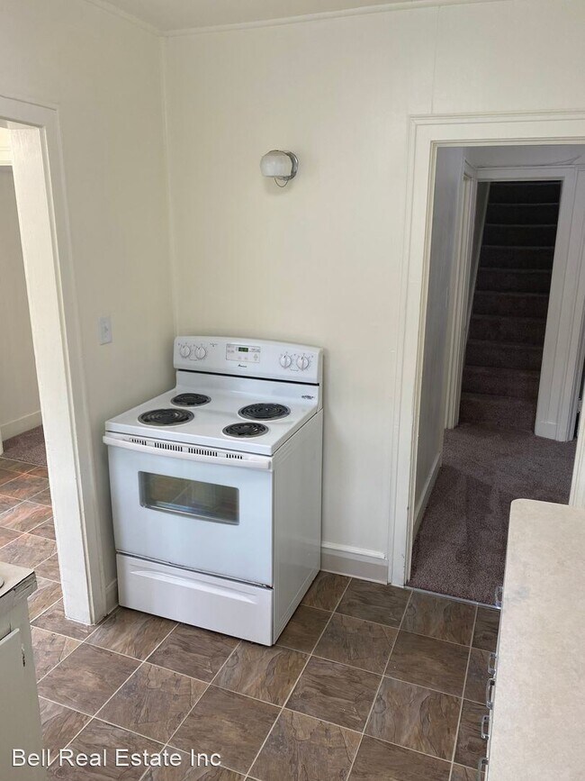 Foto del edificio - 3 br, 1 bath House - 1753 Villard Street