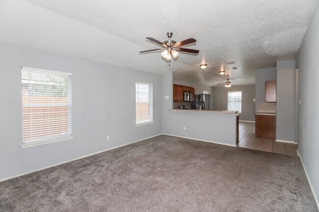 Foto del edificio - 20735 Dewberry Creek Ln