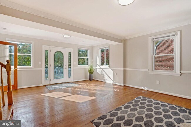 Foto del edificio - 1805 S Pollard St