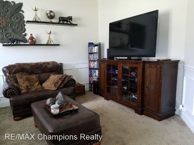 Building Photo - 5 br, 3 bath House - 38 Springwood Drive