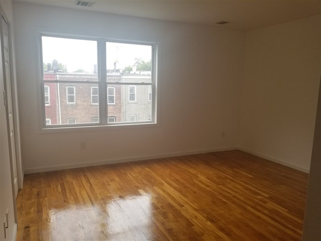 Building Photo - 29 Bostwick Ave
