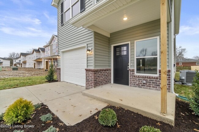 Photo - 3214 Maldon Dr House