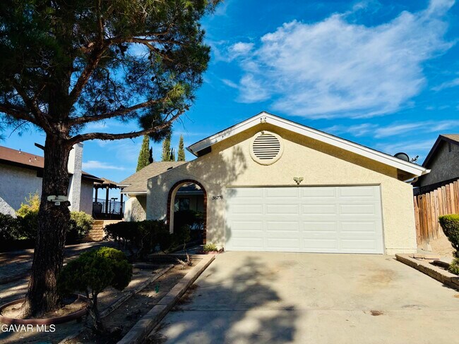 Foto del edificio - 36778 Spanish Broom Dr