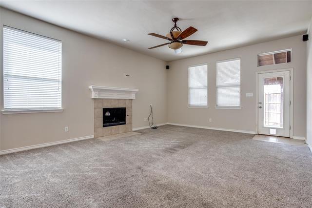 Building Photo - 1627 Summerfield Dr