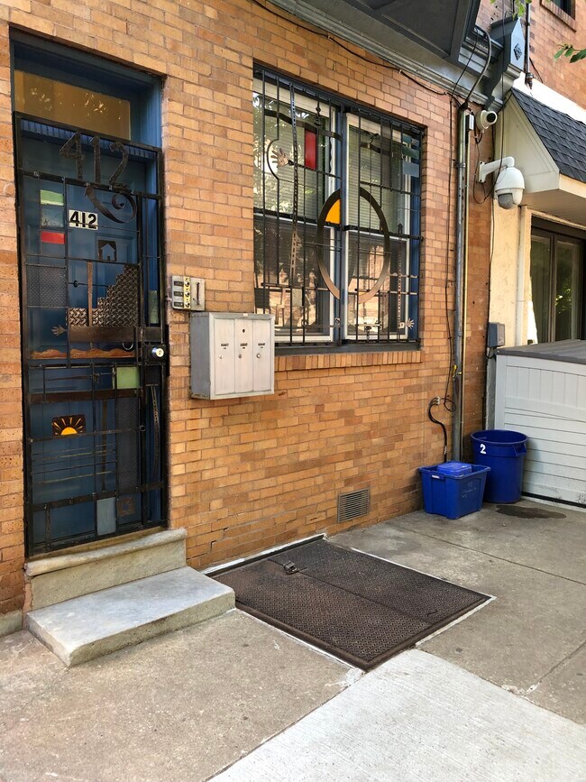 Building Photo - 412 Fitzwater St