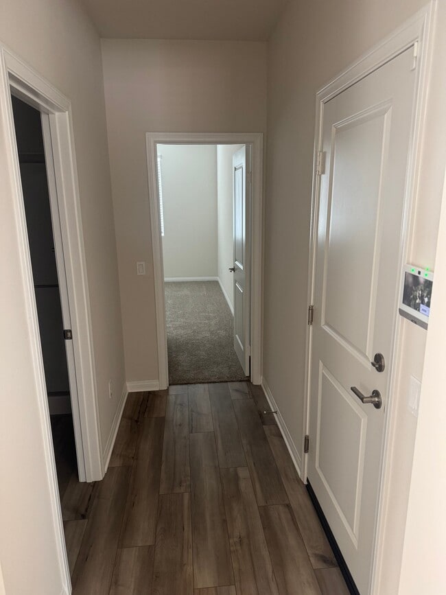 Foto del edificio - 7206 Veranda Ln