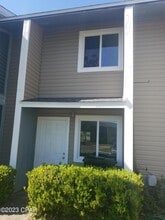 Building Photo - 3119 Debra Blvd