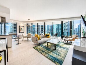 Building Photo - 1000 Brickell Plaza
