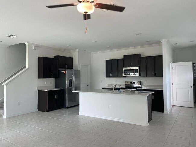 Foto del edificio - 13763 Big Hawk Wy