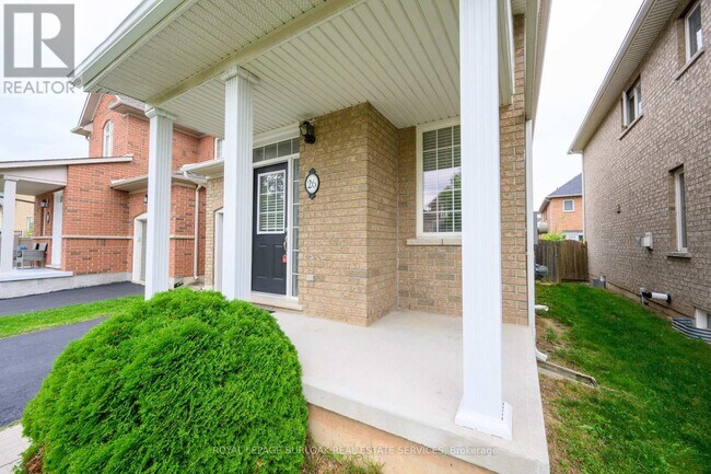 Building Photo - 26 Springstead Ave