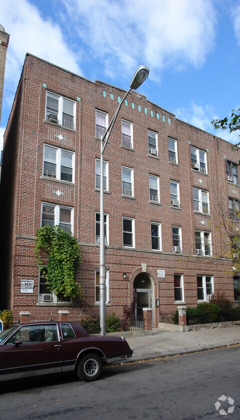 Building Photo - 77-79 Elliott Ave