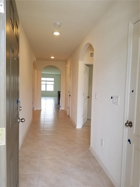 Building Photo - 332 Tanglewood Dr