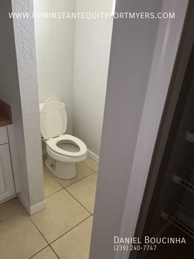 Foto del edificio - 3 Bedroom & 2 Bath Home in Downtown Lehigh...