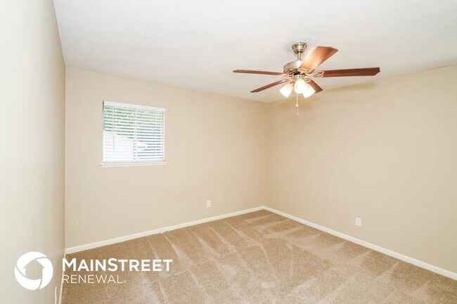 Foto del edificio - 2831 Creek Ln NE