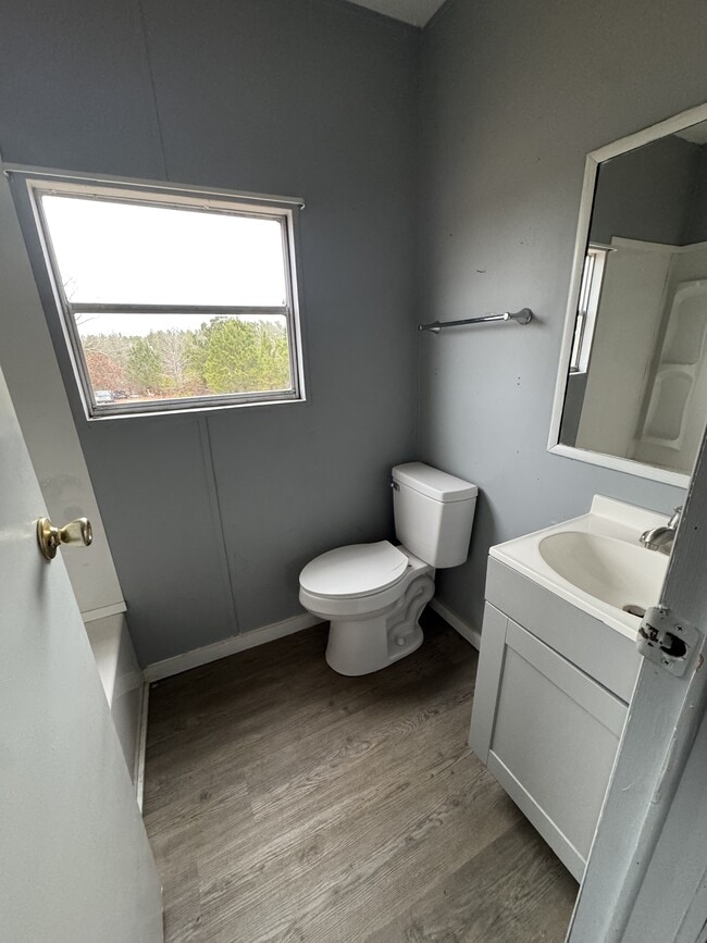 Foto del edificio - 1318 Joffre Ruckertown Rd