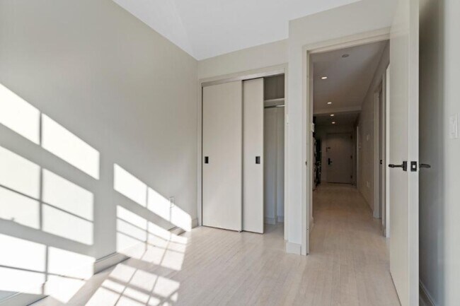 Foto del edificio - 3 bedroom in New York NY 10003