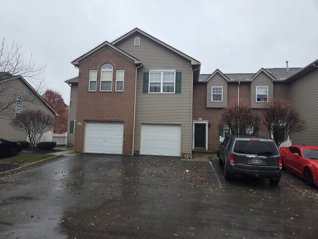 Building Photo - 770 Mystic Pointe Dr