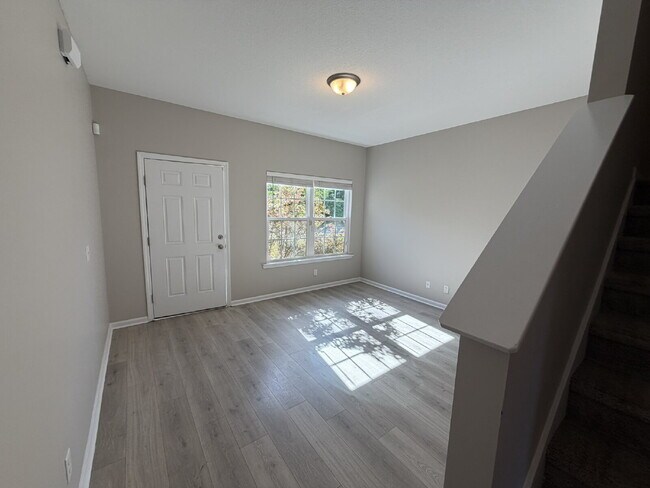 Foto del edificio - Home for Rent