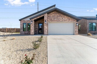 Building Photo - 4509 22nd Pl