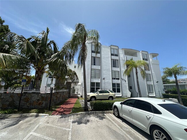 Foto del edificio - 1075 93rd St