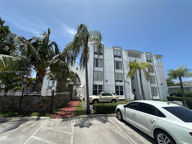 Building Photo - 1075 93rd St