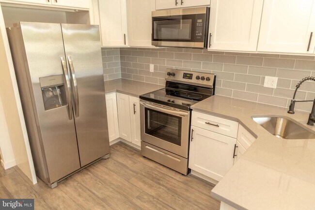 Foto del edificio - 109 N 63rd St