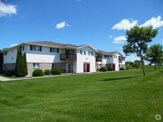 Building Photo - Trail Park Apartments