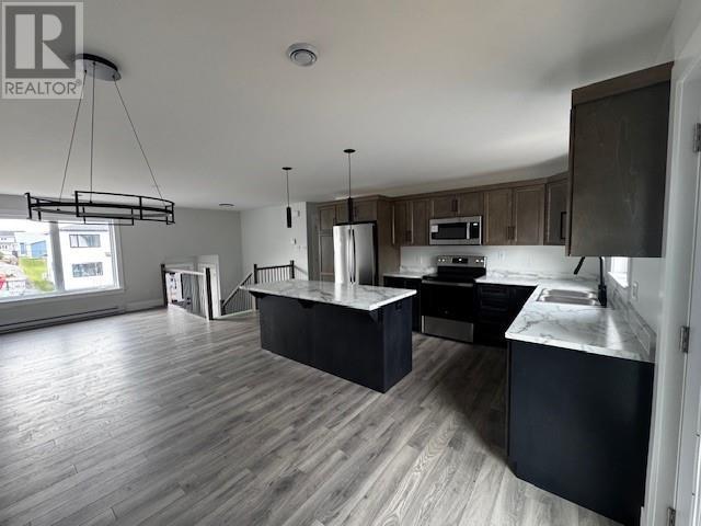 Building Photo - 21 Spitfire Dr