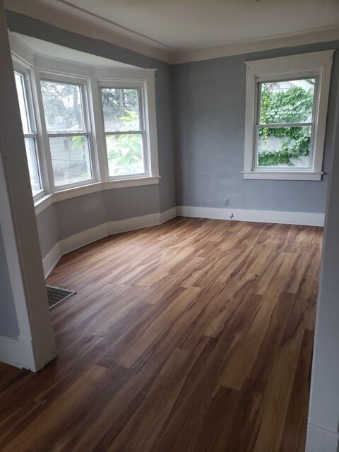 Foto del edificio - 338 Moss St