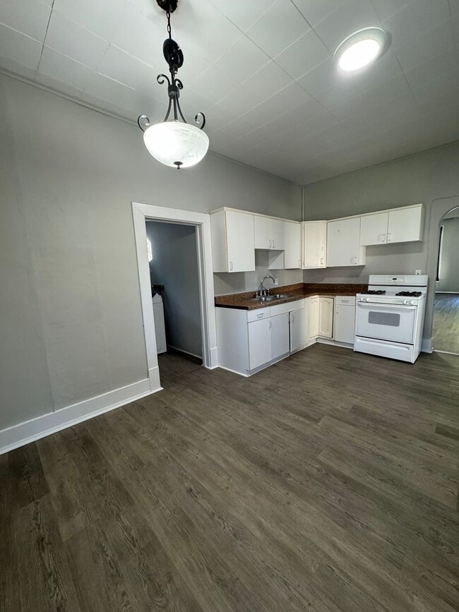 3 Bedroom Single Family Home Near Columbia... - 3 Bedroom Single Family Home Near Columbia...