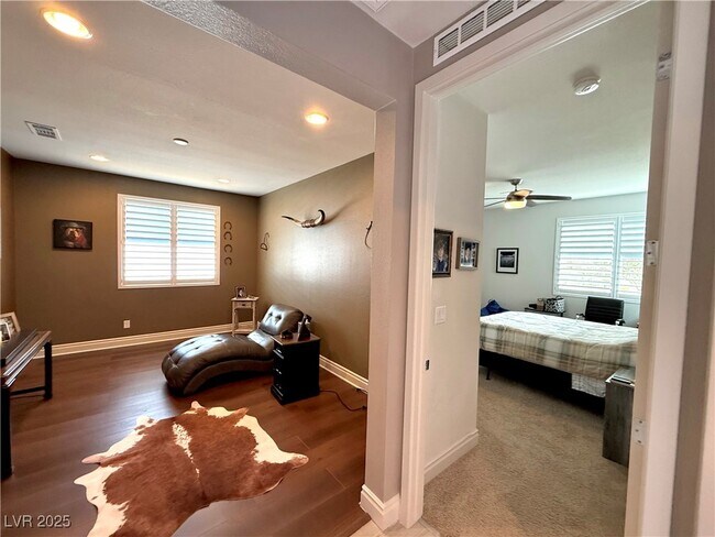 Foto del edificio - 4760 SE Clifftop Dr