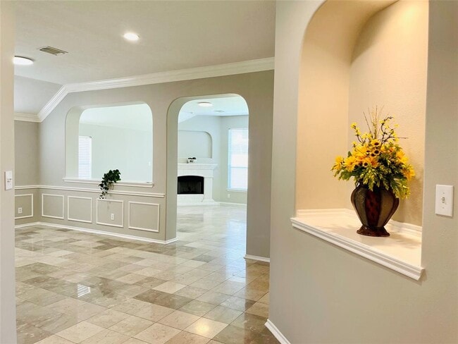 Building Photo - 1511 Phoenician Dr
