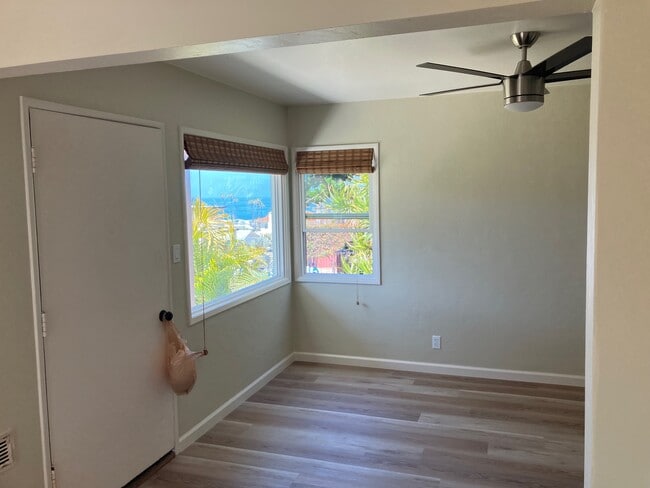 Sitting Room (from dining room) - 4554 Pescadero Ave