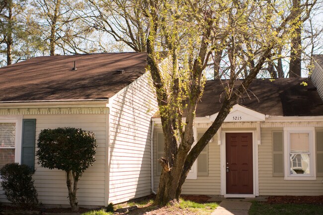 Building Photo - 5215 Condor St