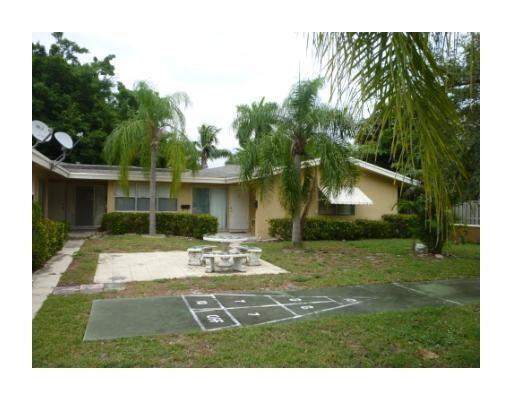 Primary Photo - 1510 NE 26th Ave