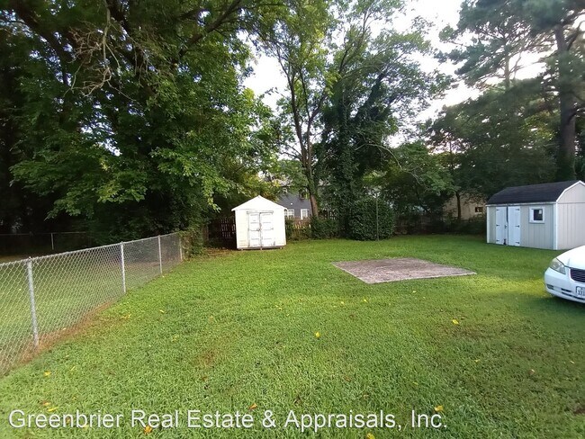 Building Photo - 3 br, 2 bath House - 2607 Mark St