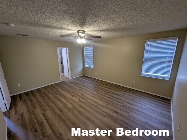 Building Photo - 1545 Fieldstone Dr