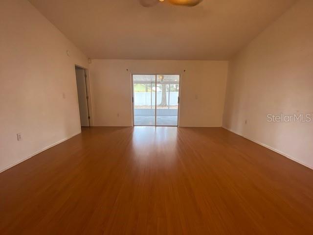 Foto del edificio - 3938 Creek Woods Dr