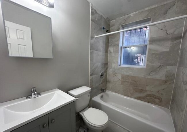 Bathroom - 1322 T St SE