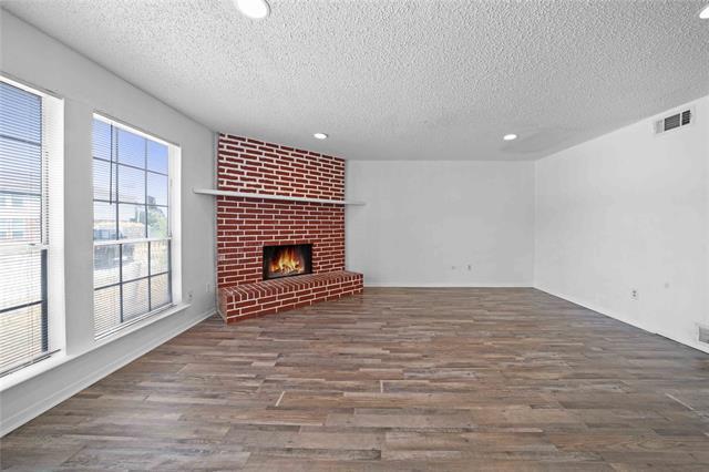 Foto del edificio - 2205 Chase Ct