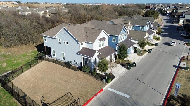 Foto del edificio - 1007 Harwell Loop