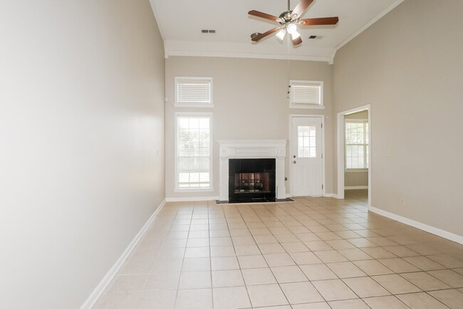 Building Photo - 13073 Braybourne Pkwy
