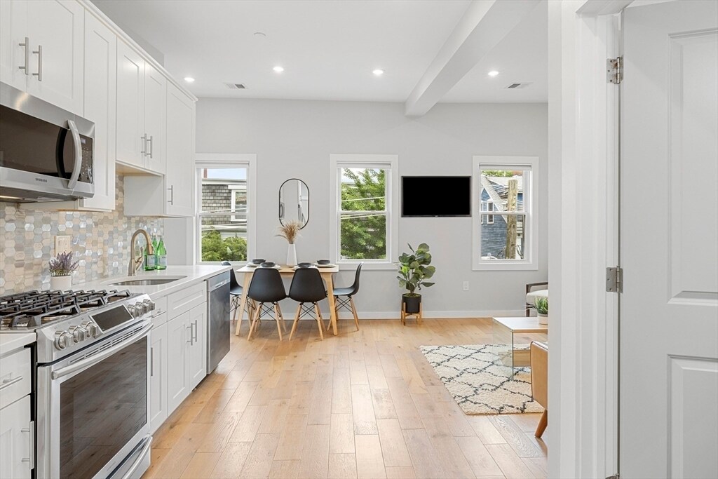 Foto principal - 338 Hurley St
