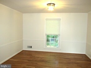 Building Photo - 8710 Nero St