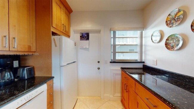 Foto del edificio - 329 SE 3rd St