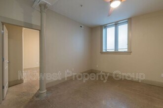 Building Photo - 4244 Chouteau Ave